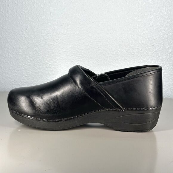 Dansko XP 2.0 Women's Clog  Waterproof Pull Up Size 40 Black US 9.5-10 - Picture 8 of 15